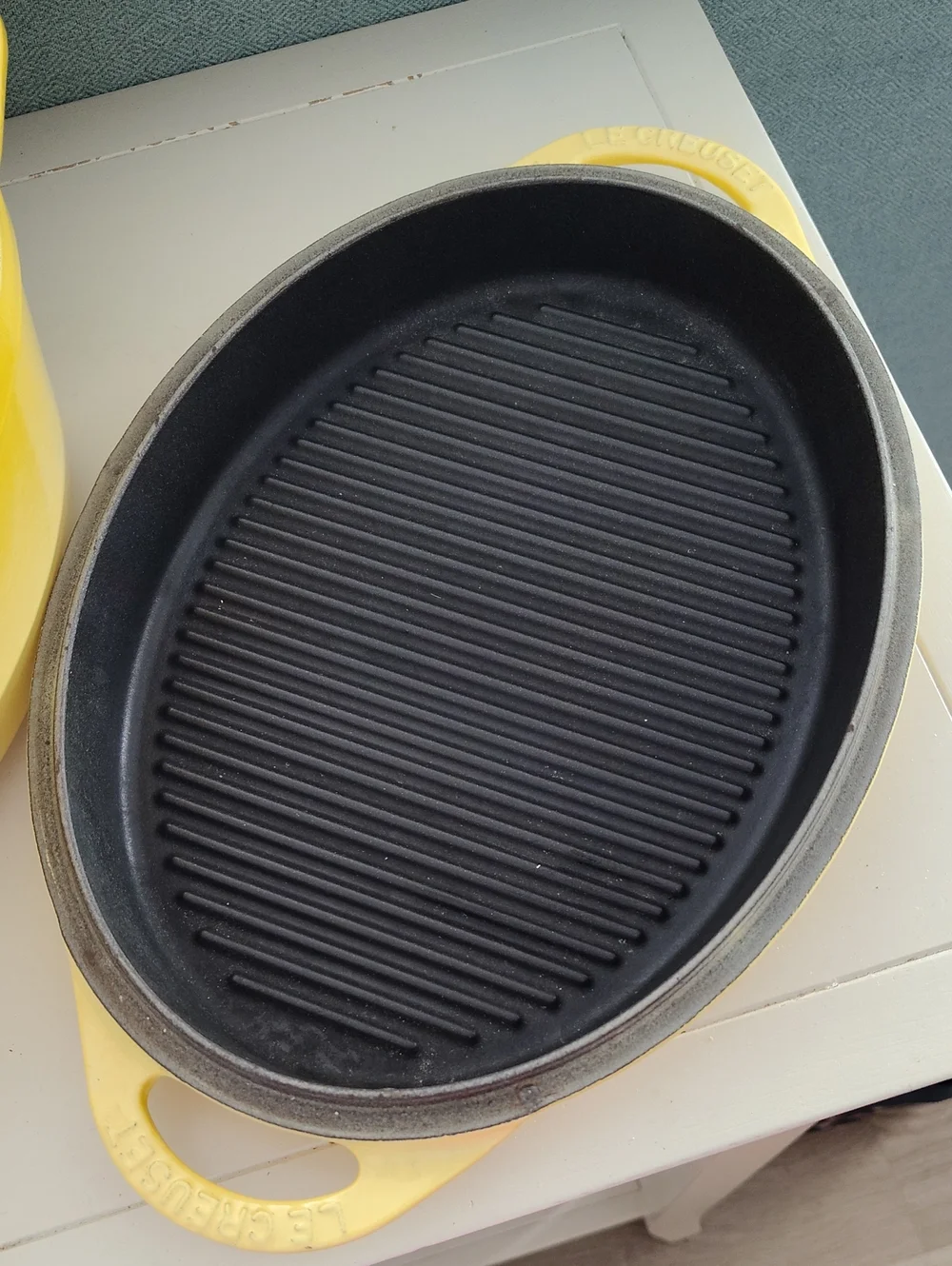 Le Creuset Dutch Oven With Grill Lid 2 In 1 Rare Soleil Color